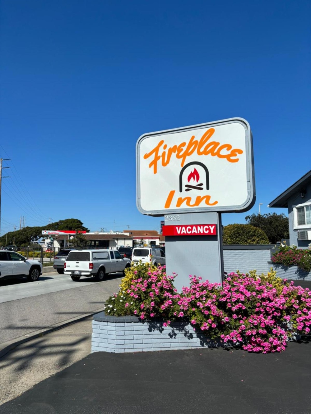 The Monterey Fireplace Inn Monterey Book Online