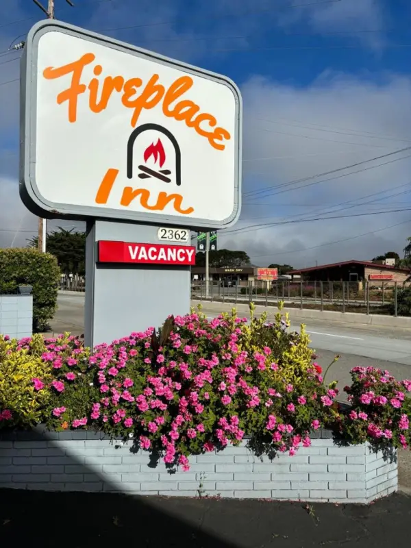 The Monterey Fireplace Inn 5